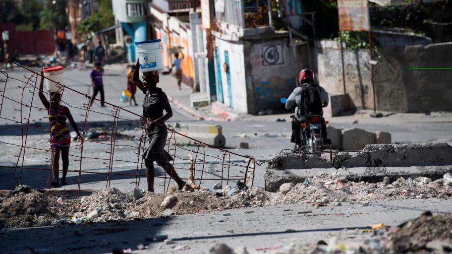 Matan a un policía y a dos choferes en Haití 