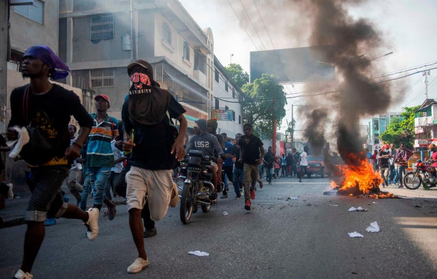 Haití ha entrado en recesión ahogado por la crisis política