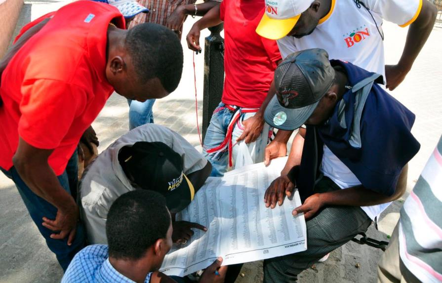 Migración informa iniciarán deportaciones de haitianos indocumentados