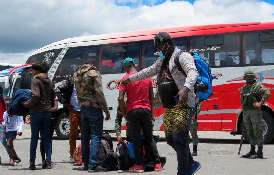 Presidente de Colombia pide solución “hemisférica” para migrantes haitianos