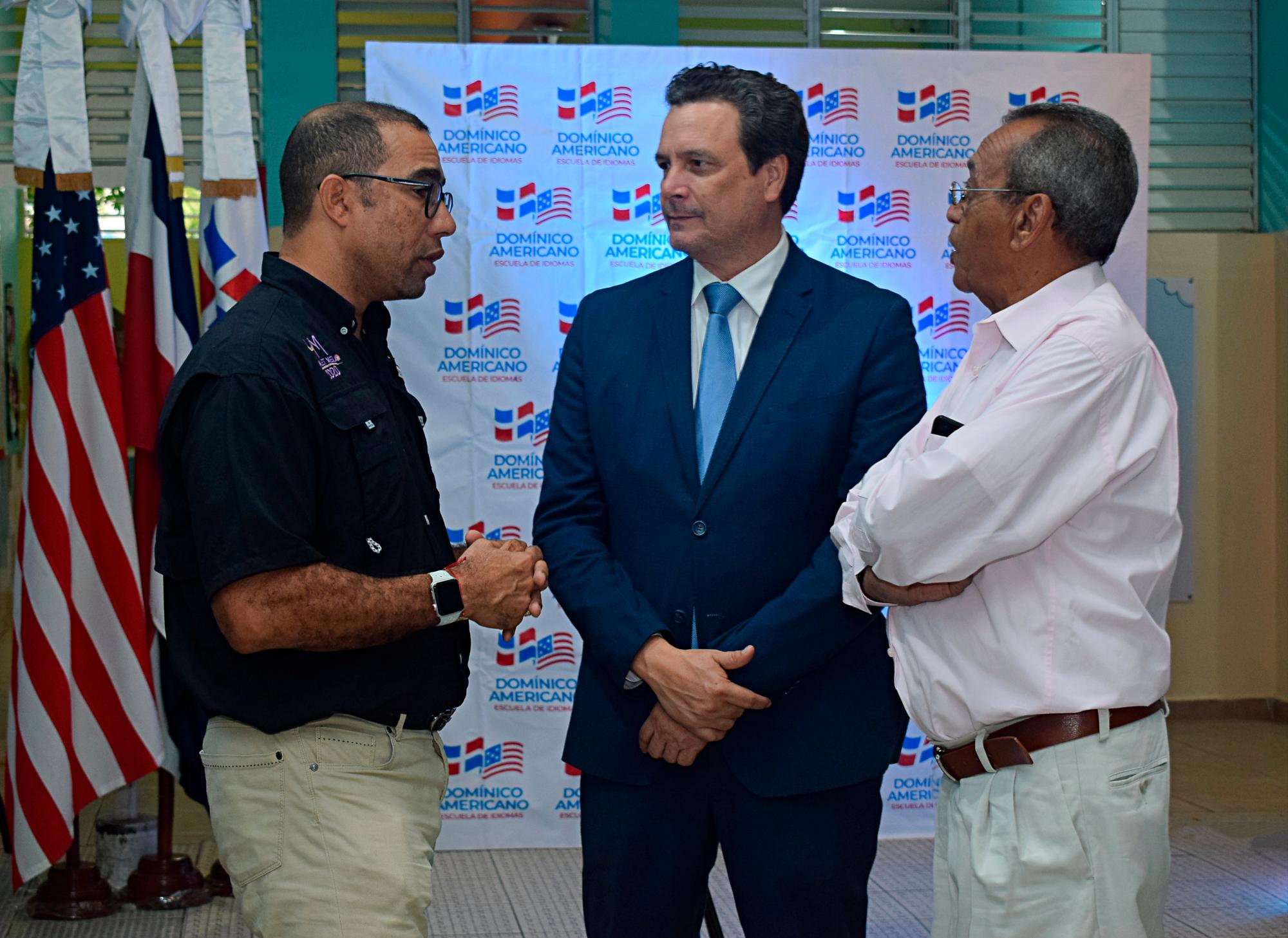 Hamlet Melo, Ramón Sosa y César Augusto Santana.