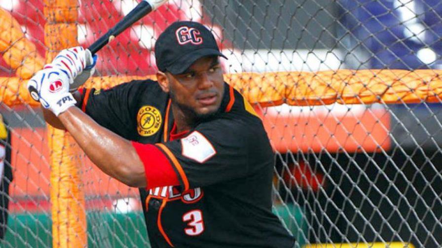 Hanser Alberto amaneció como líder de los bateadores en la pelota invernal