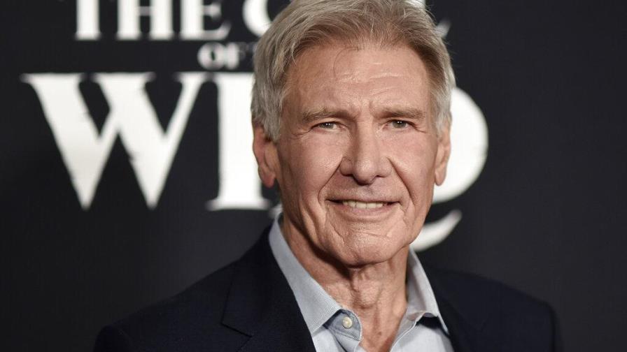 Harrison Ford piloteaba avión que cruzó mal una pista