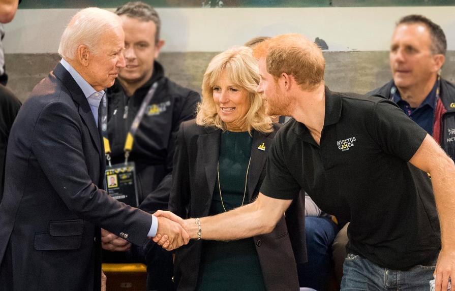 Biden afirma que legado del príncipe Felipe perdurará más allá de su familia