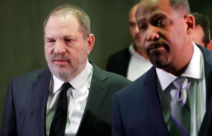 Juez mantiene cargo más serio de abuso contra Weinstein