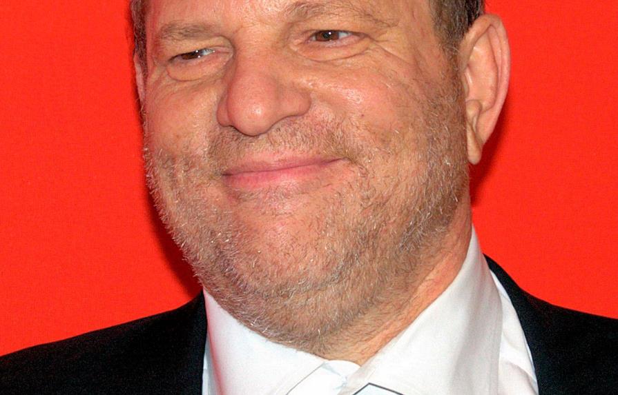 Transfieren a Harvey Weinstein a Los Ángeles para un nuevo juicio