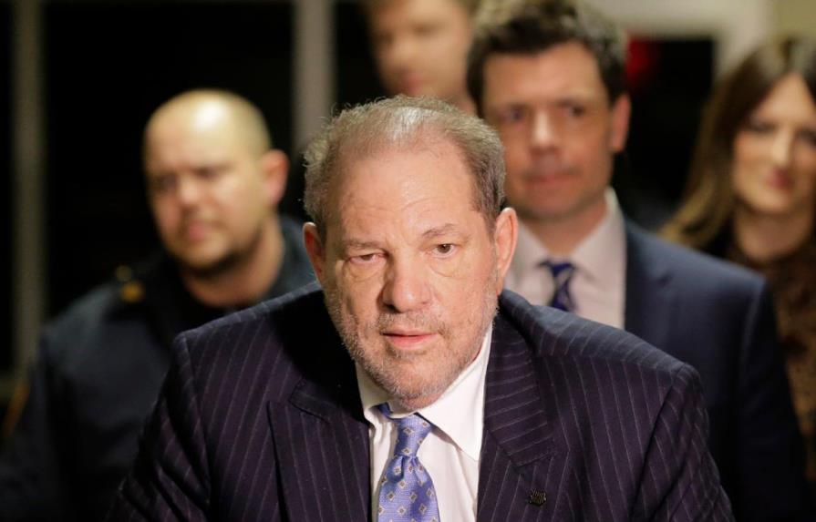 La Fiscalía describe a Harvey Weinstein como un “violador abusador” en alegato final