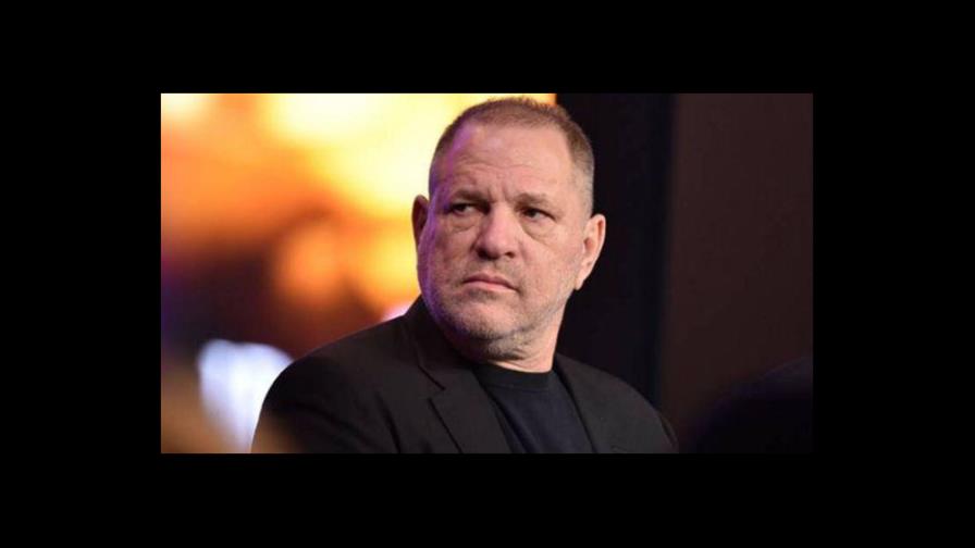 Harvey Weinstein supera el COVID-19 y permanece bajo vigilancia de suicidio