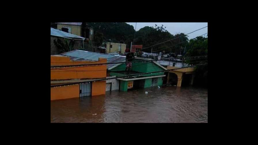 Ejército asiste familias afectadas por Isaías en Hato Mayor