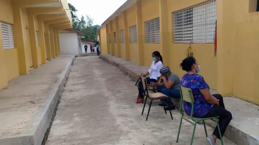 ADP llama a profesores seguir clases virtuales en Hato Mayor ADP llama a profesores seguir clases virtuales en Hato Mayor