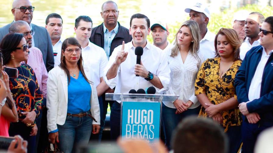 Hugo Beras lanza plan que entregará juguetes por plásticos