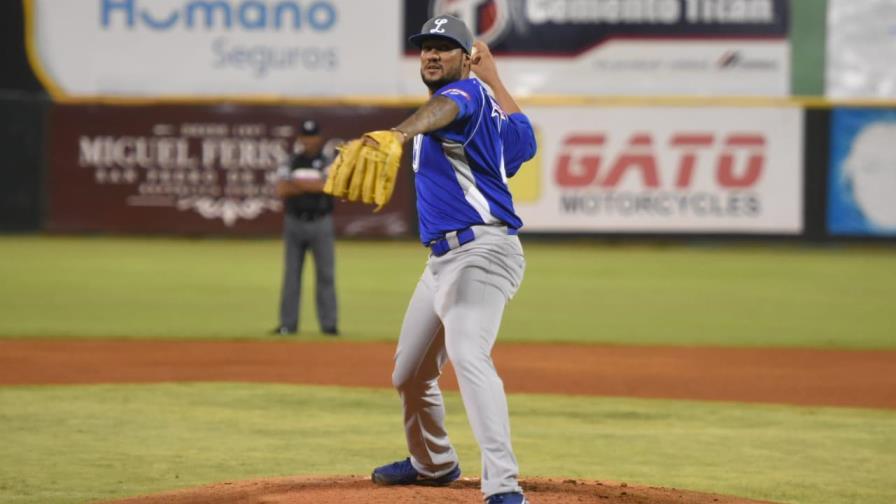 Tigres derrotaron a las Estrellas y fuerzan un cuádruple empate en el segundo lugar Tigres derrotaron a las Estrellas y fuerzan un cuádruple empate en el segundo lugar