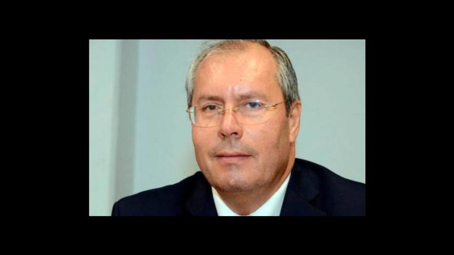 Fallece el diputado argentino que fue atacado a tiros ante el Congreso Fallece el diputado argentino que fue atacado a tiros ante el Congreso
