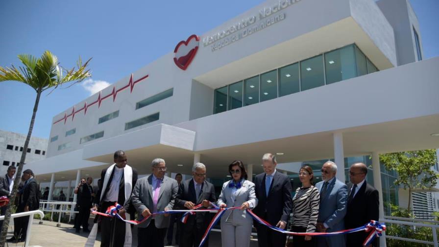 Vicepresidenta entrega banco de sangre que abastecerá a todo el país 