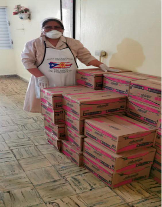 Always dona 20 mil toallas sanitarias a niñas dominicanas
