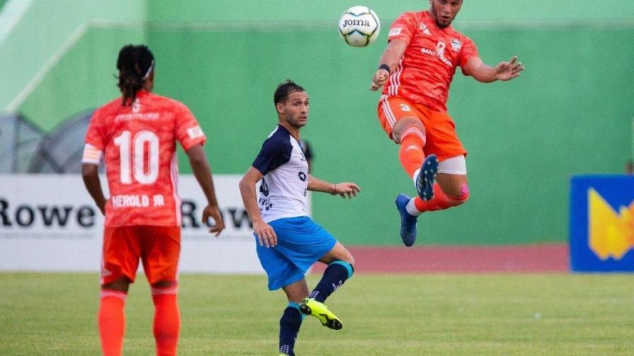 Danco García enfocado para juego Cibao FC y Pantoja