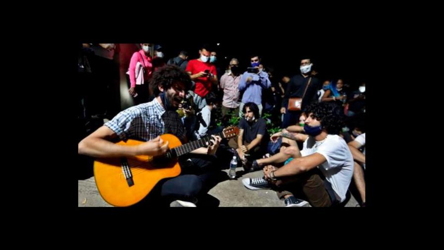 Gobierno cubano dialogó con artistas afines al margen de protesta Gobierno cubano dialogó con artistas afines al margen de protesta