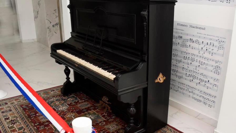 Entregan restaurado el piano donde se tocaron las primeras notas del Himno Nacional Entregan restaurado el piano donde se tocaron las primeras notas del Himno Nacional