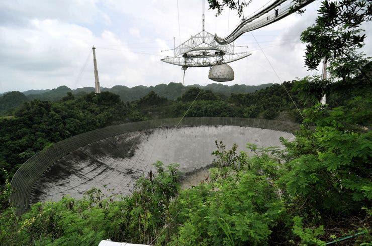 El Radiotelescopio de Arecibo sufre daños tras rotura de un cable