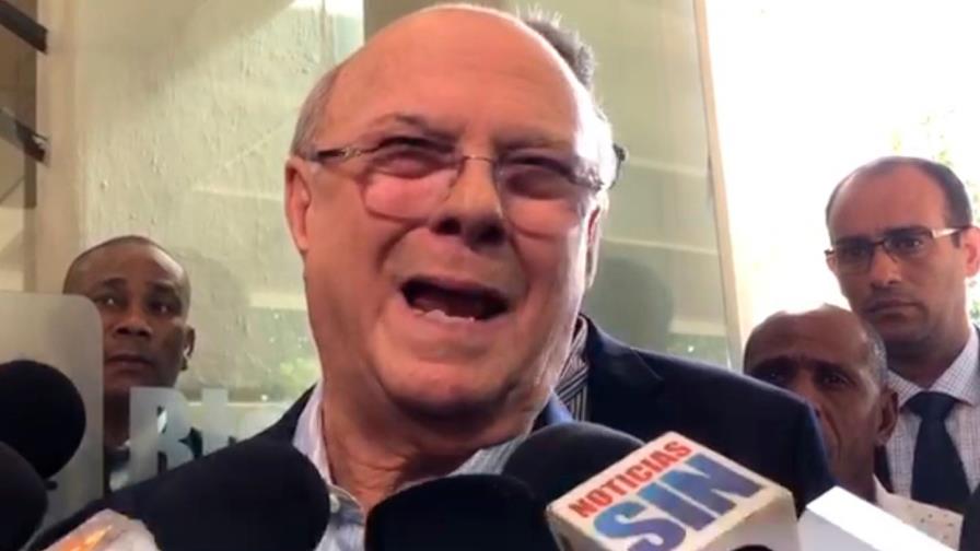 Hipólito advierte que los corruptos se enfrentarán con la justicia tras elecciones Hipólito advierte que los corruptos se enfrentarán con la justicia tras elecciones