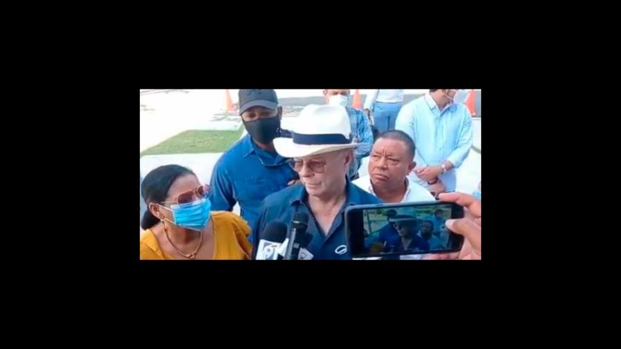 Hipólito sobre propuesta de desarmar a policías que no estén en servicio: “Eso es un disparate” Hipólito sobre propuesta de desarmar a policías que no estén en servicio: “Eso es un disparate”