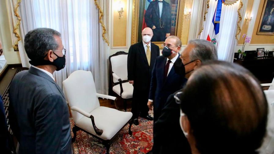 Hipólito Mejía: “Yo ni nombro ni quito”