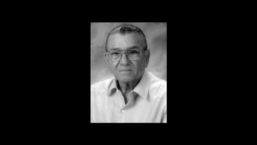 Restos del historiador Emilio Cordero Michel serán expuestos a las 10 de la mañana 