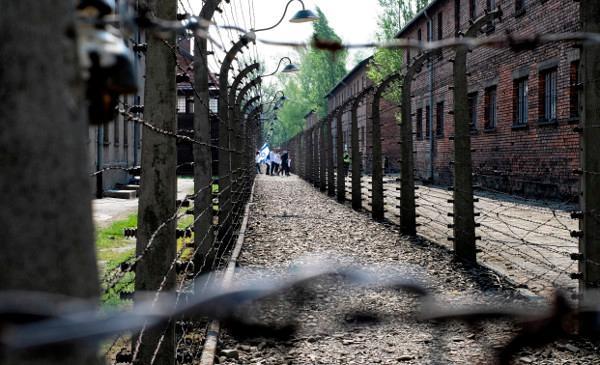 La herida de Auschwitz sigue abierta en Israel, que pide no olvidar