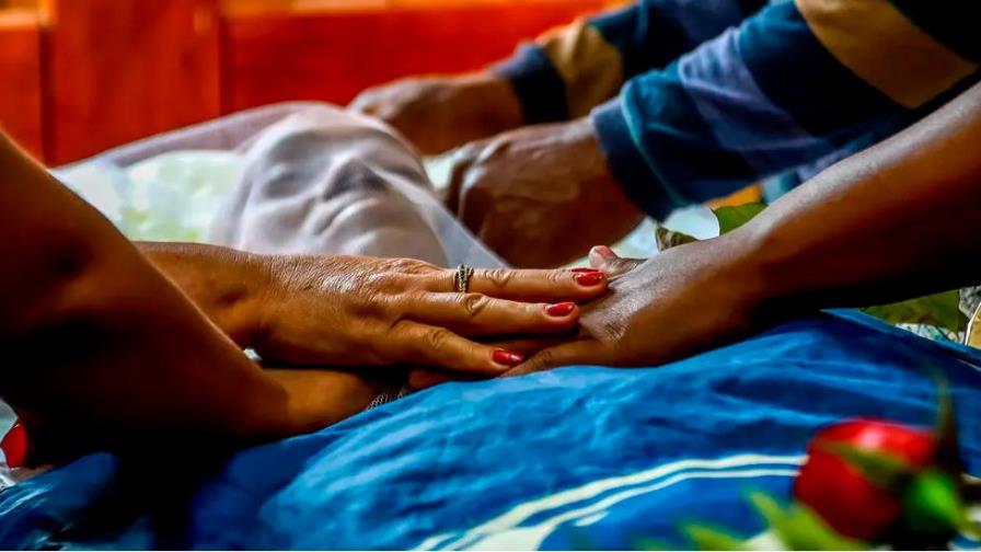 Brasil despide con “inmensa tristeza” al hombre negro golpeado hasta la muerte