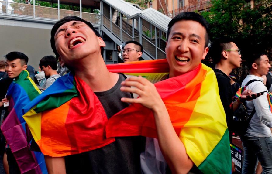“Ha ganado el amor”, dice presidenta de Taiwán tras parlamento aprobar uniones gay