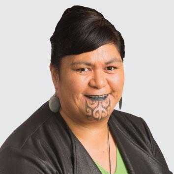 Nueva Zelanda hace historia nombrando a una mujer maorí como ministra de relaciones exteriores