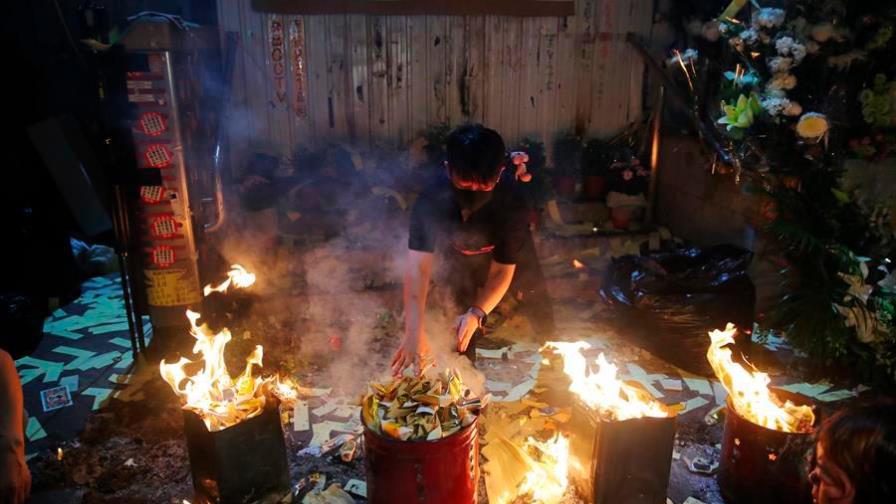 Hong Kong no descarta vetar el acceso a internet para frenar las protestas Hong Kong no descarta vetar el acceso a internet para frenar las protestas