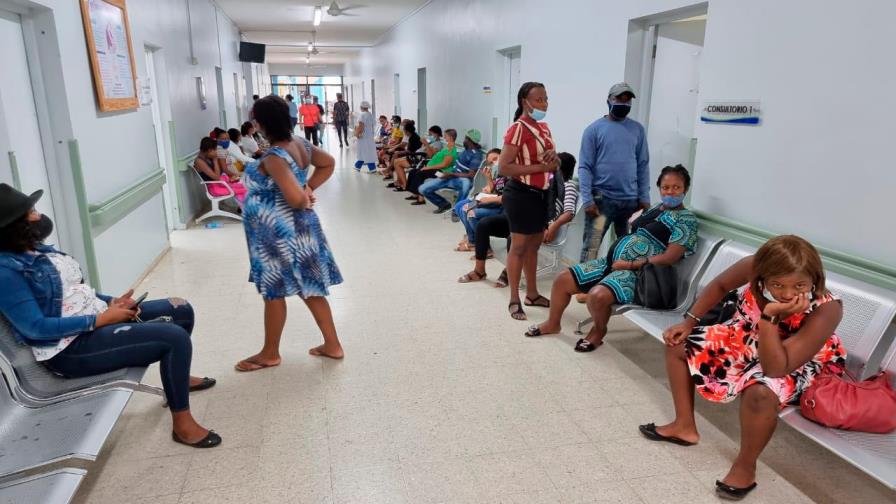 Hospital de Santiago recibe RD$5 millones al mes, pero gasta RD$8 atendiendo a parturientas haitianas