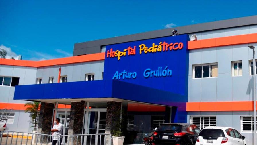 Todavía no reparan tomógrafo de hospital infantil que tiene cuatro meses fuera de servicio