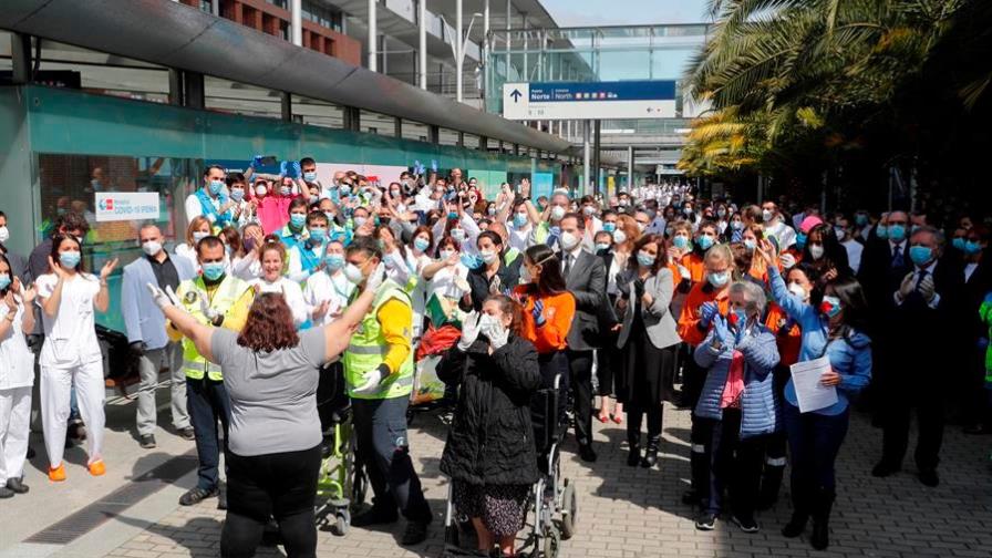 España mantiene la tendencia a la baja pese a repunte de muertes por Covid-19