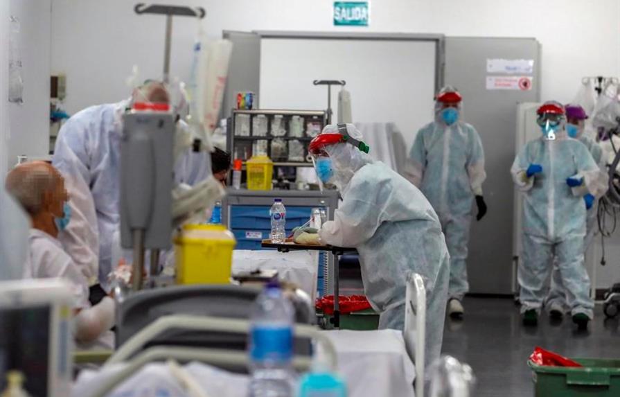 España logra el mayor descenso de muertes y contagios por coronavirus
