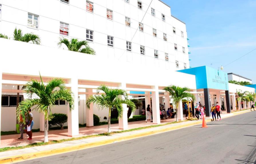 Avanza la instalación de  farmacia de medicamentos de alto costo en Azua