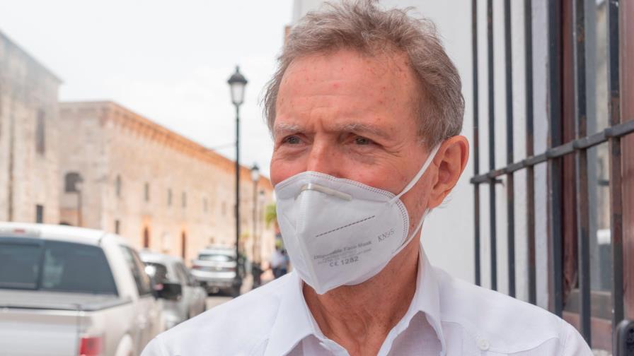 Roberto Álvarez limpiará nómina de la Cancillería Roberto Álvarez limpiará nómina de la Cancillería