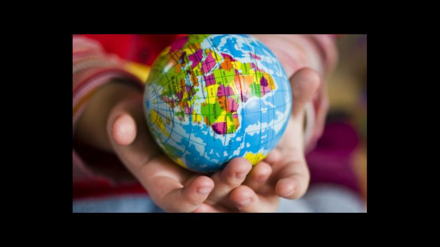 Fundéu BBVA: “glocal”, término válido