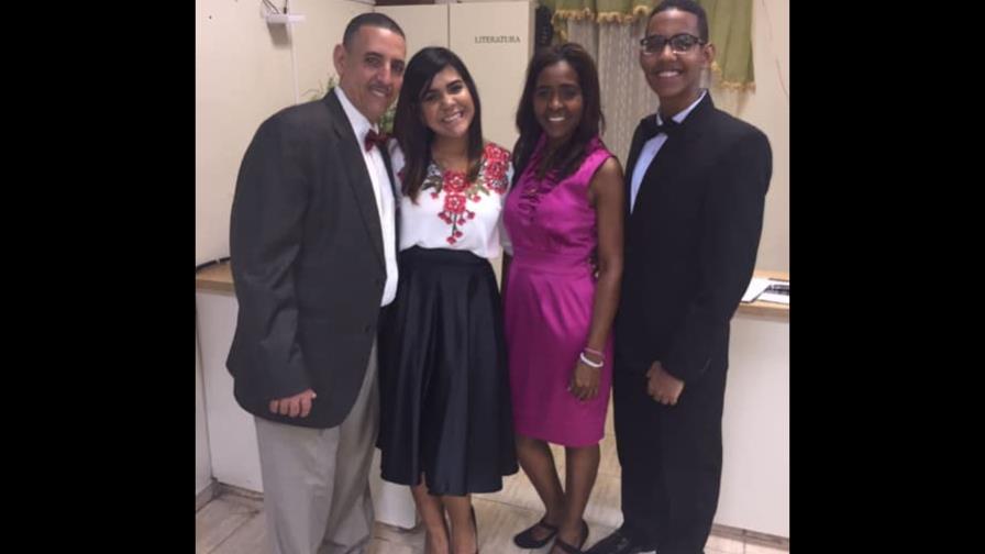 Cinco muertos, incluido cuatro miembros de una familia en accidente Cinco muertos, incluido cuatro miembros de una familia en accidente