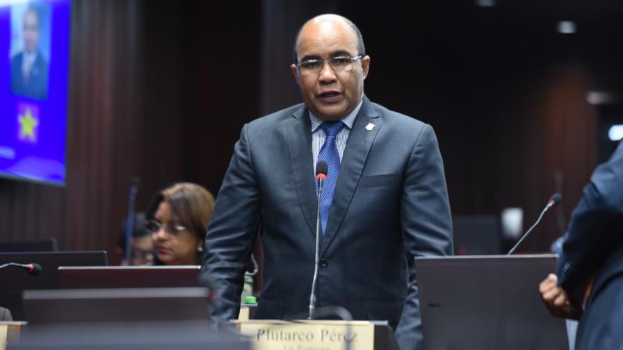 Diputados crean comisión que propondrá ternas para el Defensor del Pueblo 