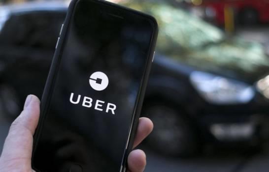 Uber reduce tiempo de espera a partir del cual cobra a los usuarios 