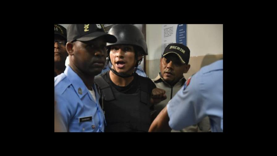 Presentan cargos en Estados Unidos al acusado de disparar contra David Ortiz