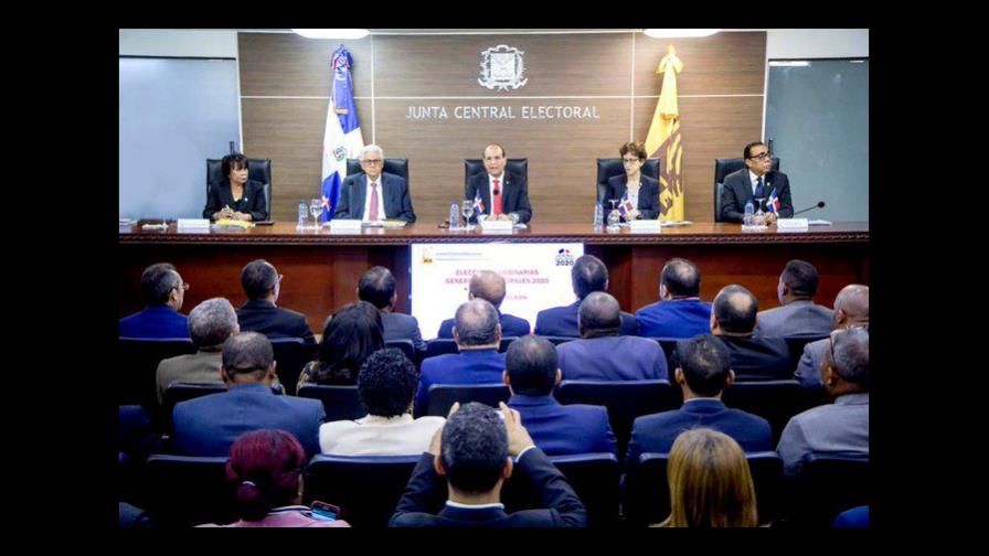 EN VIVO |  Audiencia de la JCE para debatir con partidos uso del voto automatizado