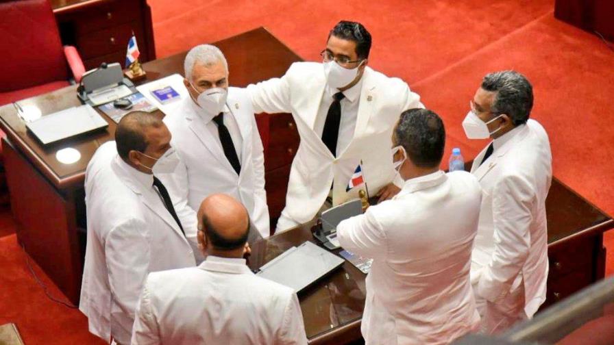 Inauguran sede del bloque de senadores de la Fuerza del Pueblo Inauguran sede del bloque de senadores de la Fuerza del Pueblo