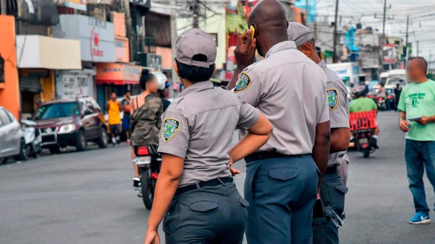 Policías deben transferir a la DNCD a detenidos por drogas Policías deben transferir a la DNCD a detenidos por drogas