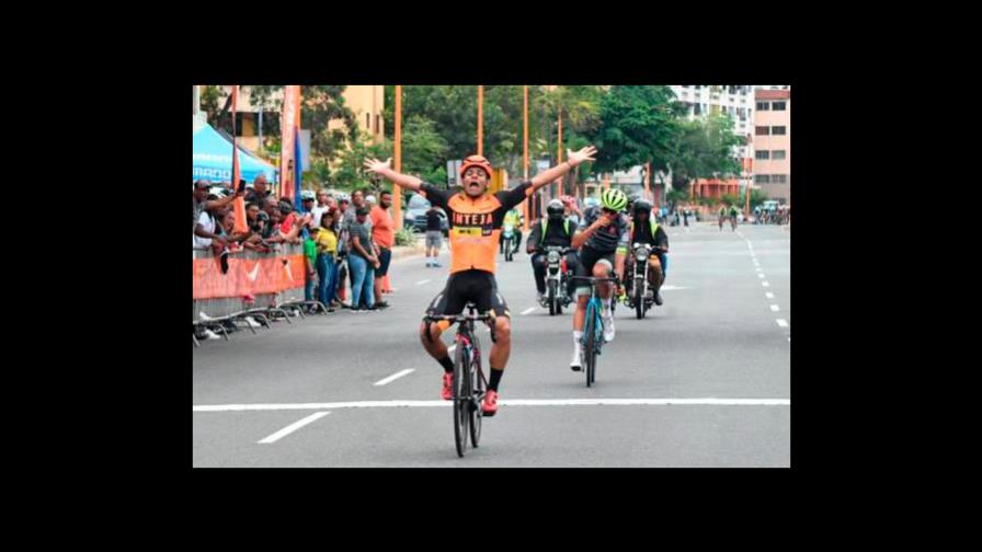 El presidente Abinader dará banderazo de honor de la Vuelta Independencia Nacional El presidente Abinader dará banderazo de honor de la Vuelta Independencia Nacional