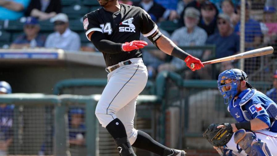 Eloy Jiménez recibe luz verde para entrenarse tras superar rehabilitación Eloy Jiménez recibe luz verde para entrenarse tras superar rehabilitación