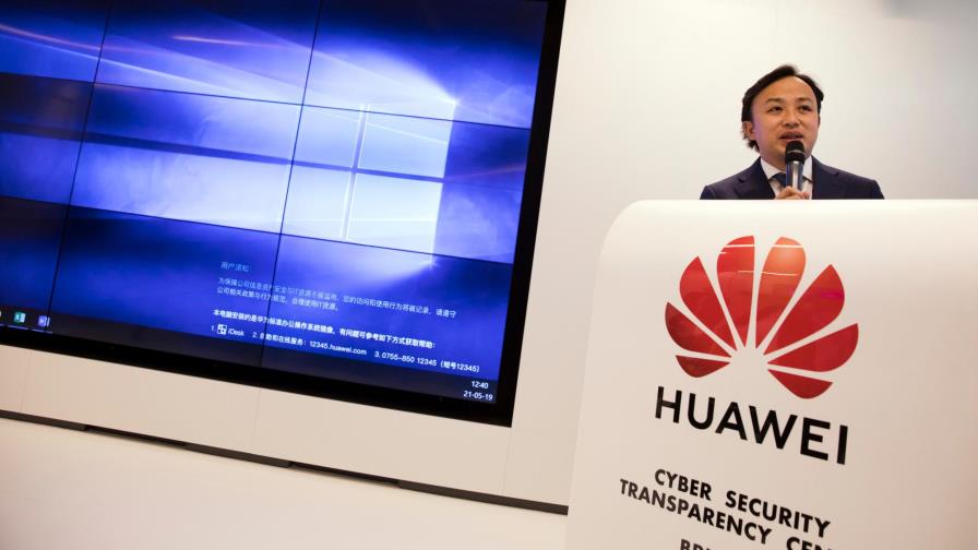 El efecto Donald Trump: Empresas suspenden venta de teléfonos Huawei