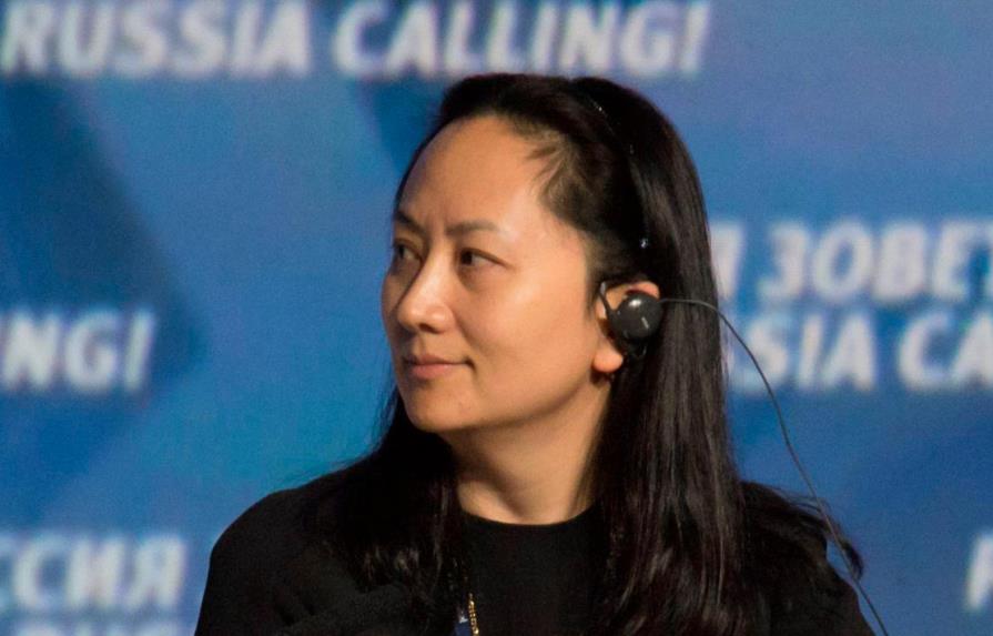 Defensa afirma que EEUU usó datos falseados contra hija de fundador de Huawei